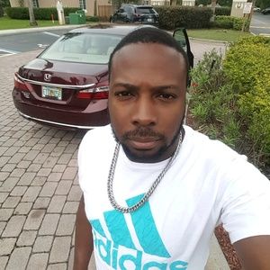 Meet your Posher, Jerome